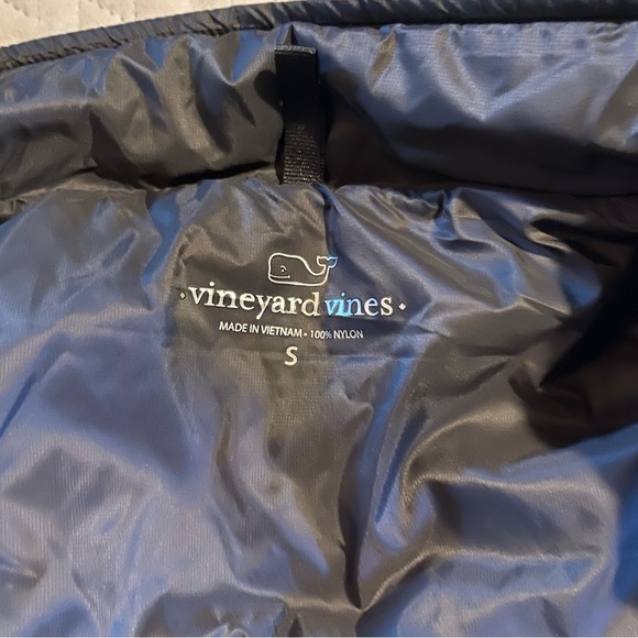 Vineyard Vines puffer vest mens size‎ small NWOT black - Picture 9 of 13